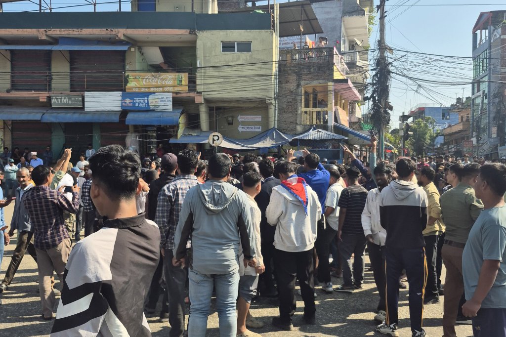 जेनजीमाथि कुटपिट गरेको आरोपमा दुई वडाअध्यक्षपछि एमालेका अर्का नेता पक्राउ