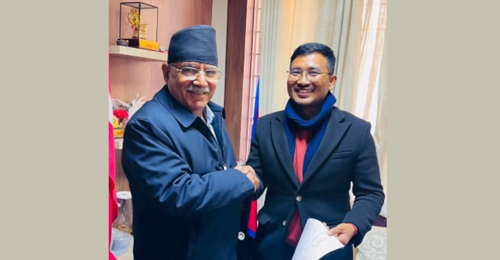 झापा-५ मा ओलीसँग नेकपाबाट अखिल क्रान्तिकारीका पूर्वअध्यक्ष रञ्जित तामाङ भिड्ने