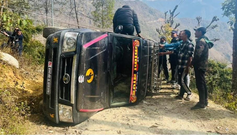 रामेछापमा यात्रुवाहक सुमो दुर्घटना, यात्रुको अबस्था कस्तो छ ?