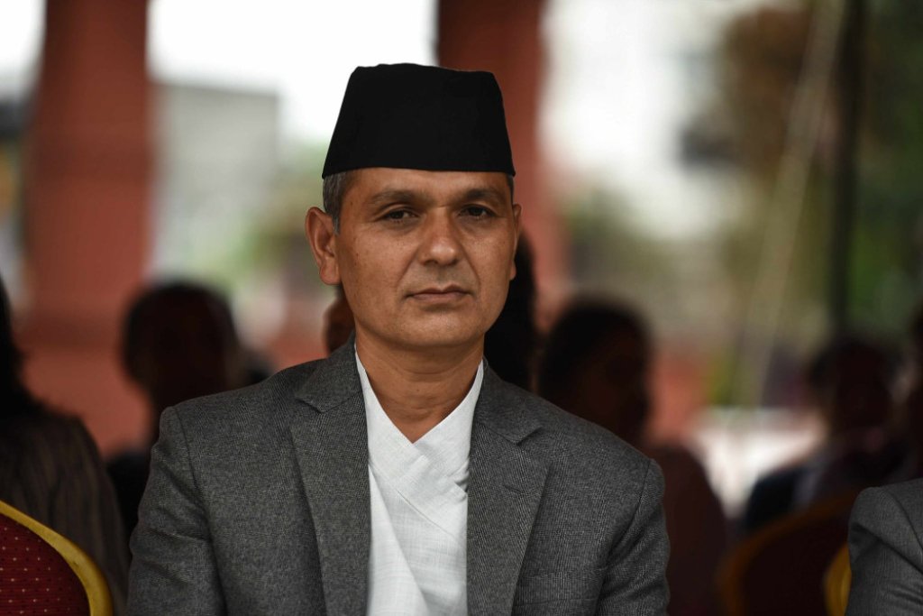 आइजिपीलाई गृहमन्त्रीको फोन : सिराहा घटनाबारे निष्पक्ष अनुसन्धान गर्नू