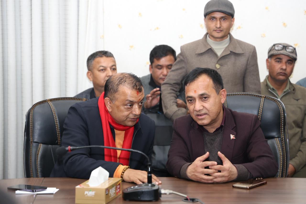 गगन थापा पक्षलाई मान्यता दिने निर्वाचन आयोगको निर्णय