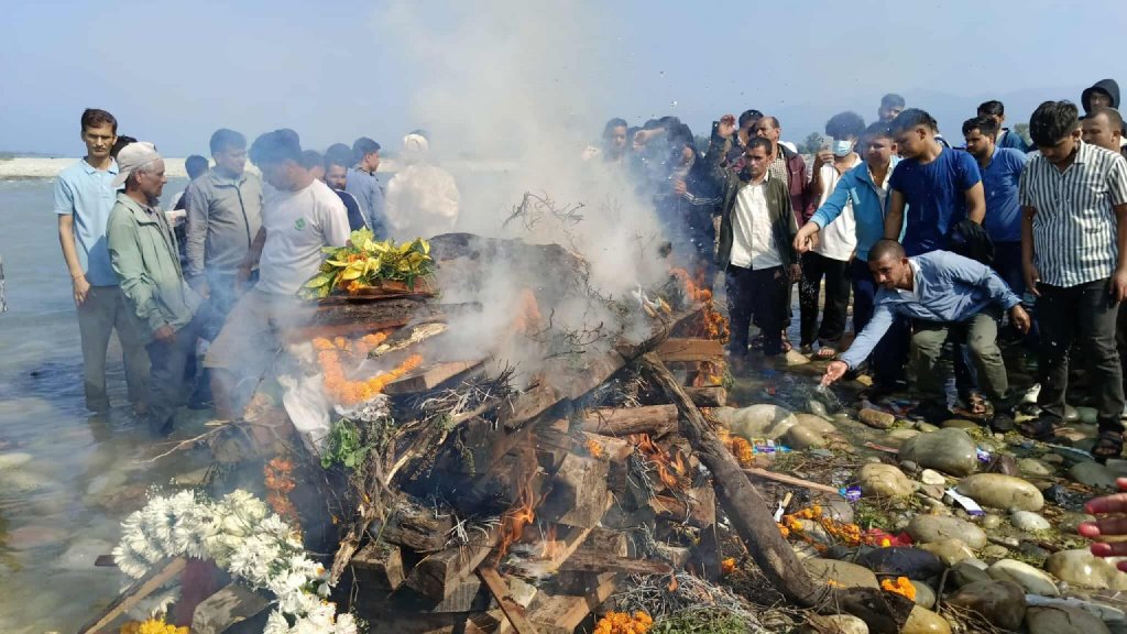 विपिन जोशी : गाजामा मारिए, महाकालीमा बिलाए