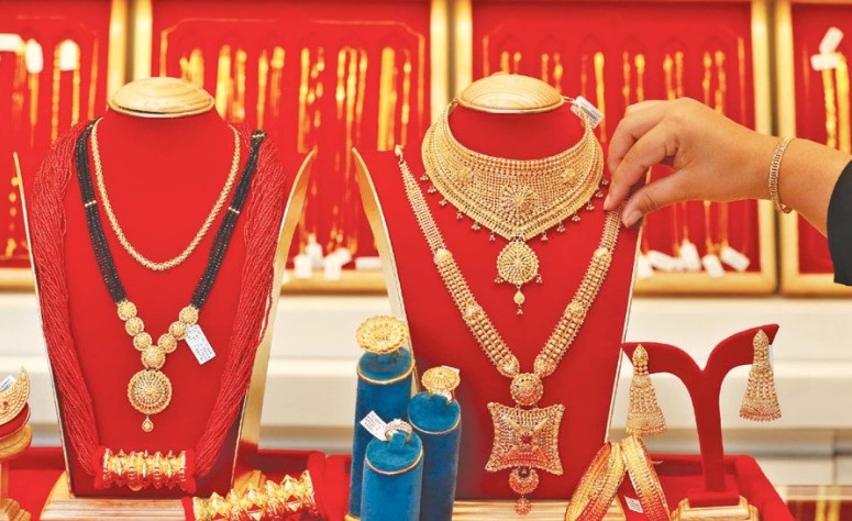 एकैदिन सुन तोलामा ७ हजारले बढेर बन्यो नयाँ रेकर्ड, आज तोलाको कतिमा हुँदैछ कारोवार ?